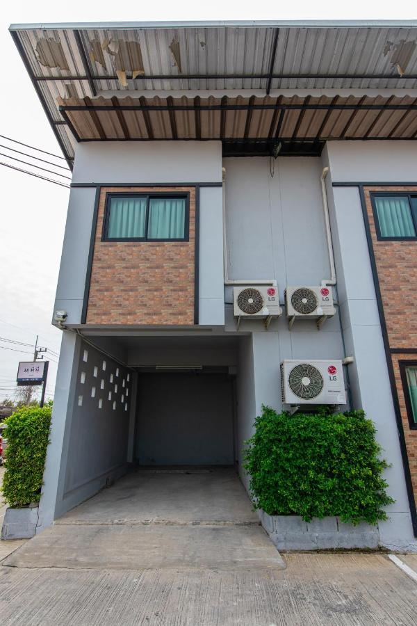 Matini Klong1 Hotel Rangsit Exterior foto