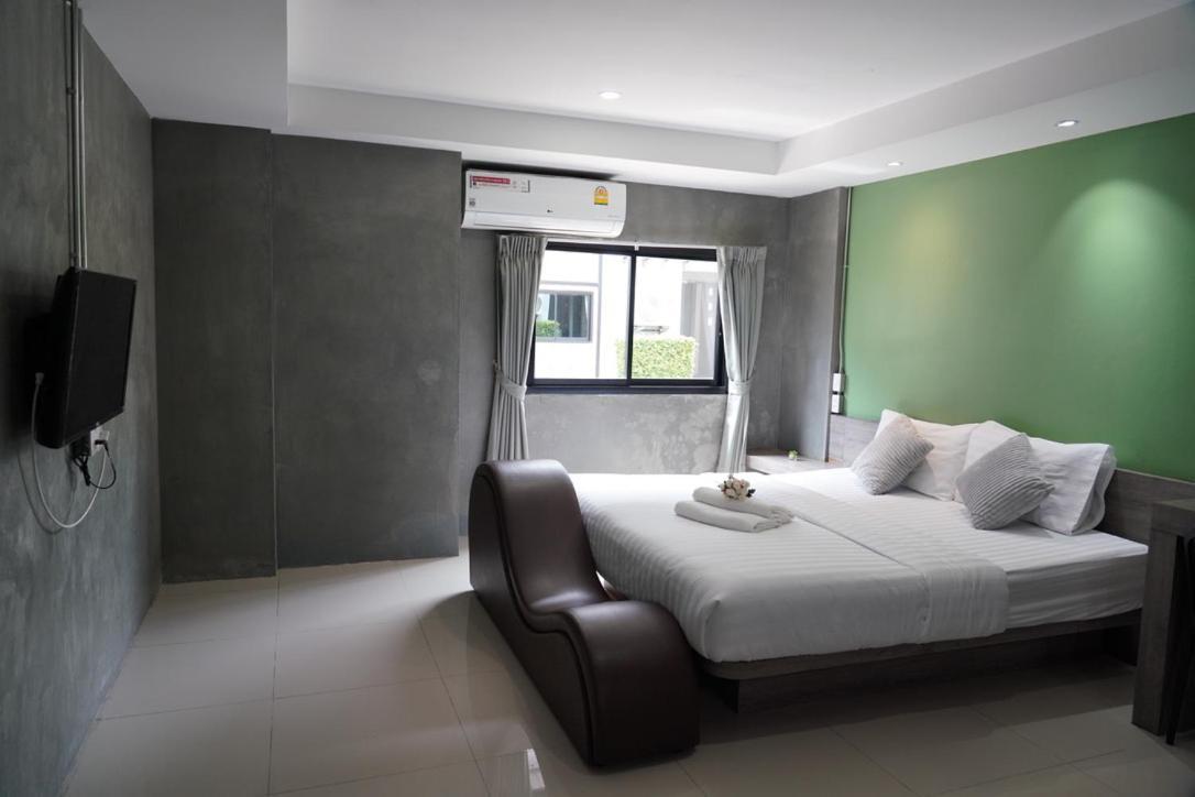 Matini Klong1 Hotel Rangsit Exterior foto