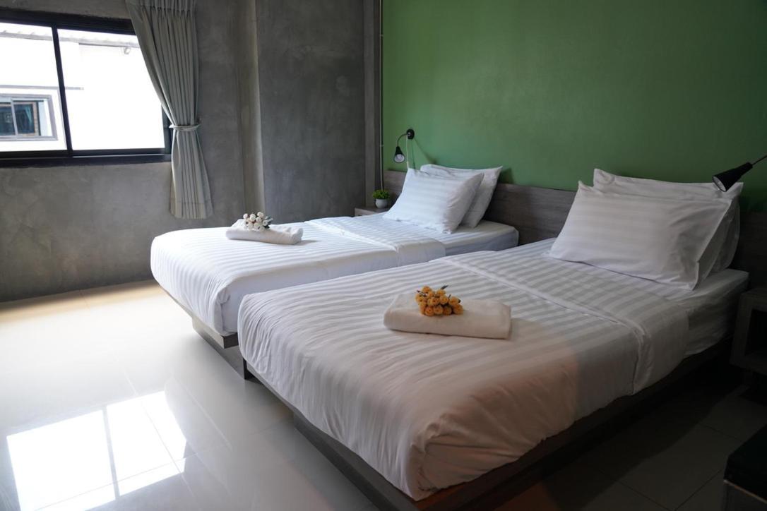 Matini Klong1 Hotel Rangsit Exterior foto